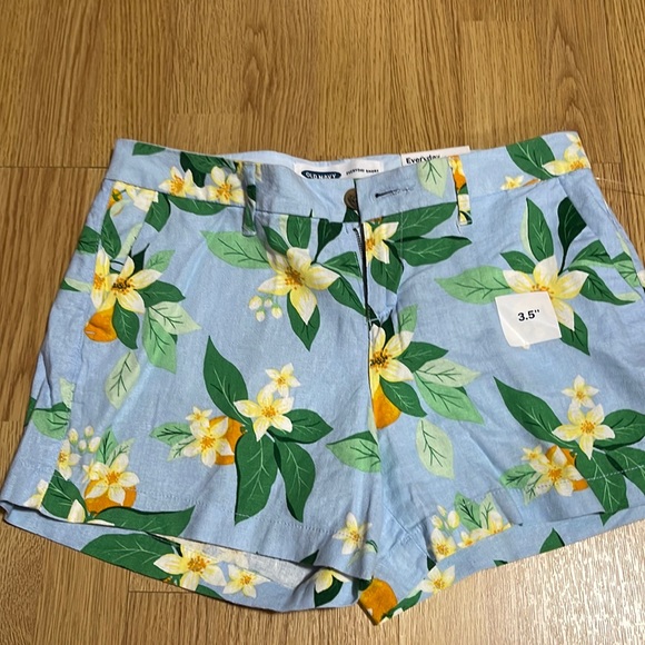 Old Navy Pants - BRAND NEW WITH TAGS OLD NAVY LIGHT BLUE WITH DIFFERENT COLOR FLOWERS SHORTS!
